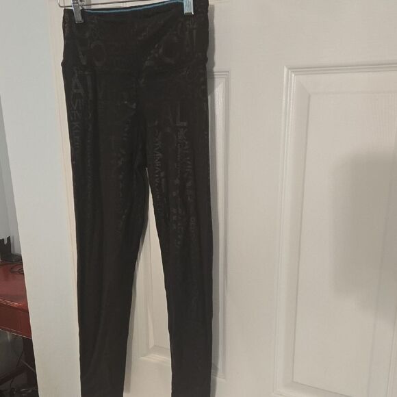 Black Graphic Print Leggings - Picture 3 of 6